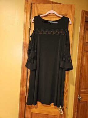Nina Leonard dress Mesh yoke Cold shoulder swing black X-Large XL